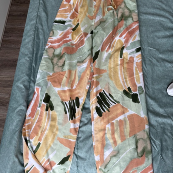 Shein long pants - Picture 2 of 2